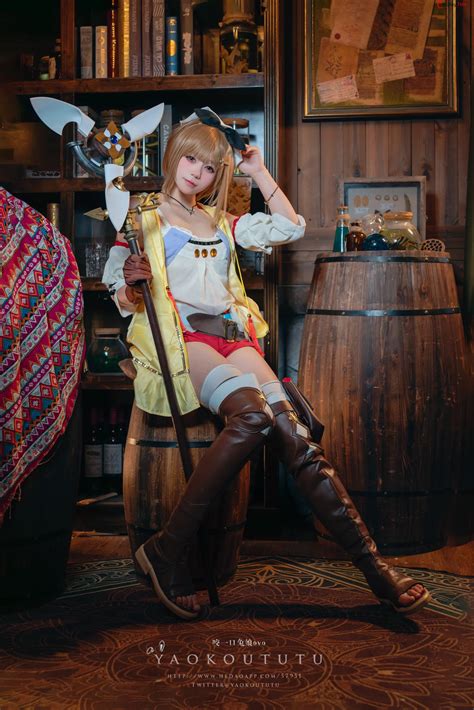 (yaokoututu). 02-054-9321