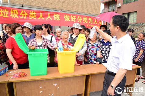 Ver en a la carta Adn538 câu chuyện về việc tôi quan hệ tình dục với một người chị đến nhà tôi.