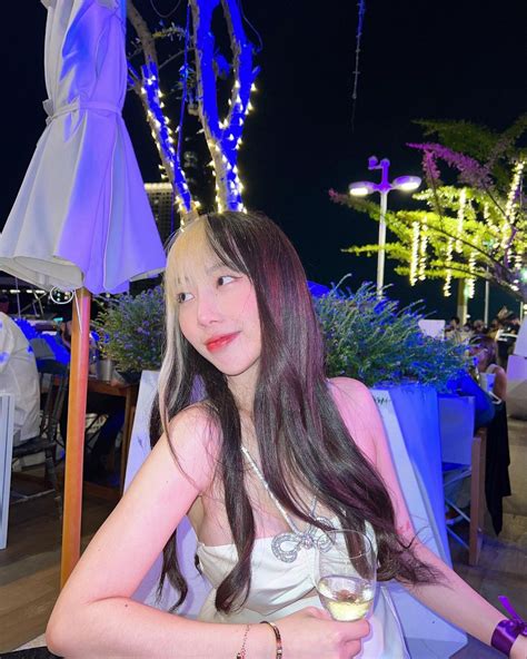 Highsstn หลุดน้องฮายย้อนหลังวันตรุษจีน ใส่ชุดหมวยไหว้เจ้าเสร็จ แฟนเห็นแล้วของขึ่น ชวนมาเย็ดในห้องนอน.