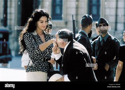 ดูหนังออนไลน์ malena 2000 มาเลน่า ผู้หญิงสะกดโลก master พากย์ไทย hd ดูหนังฟรี 032hd.