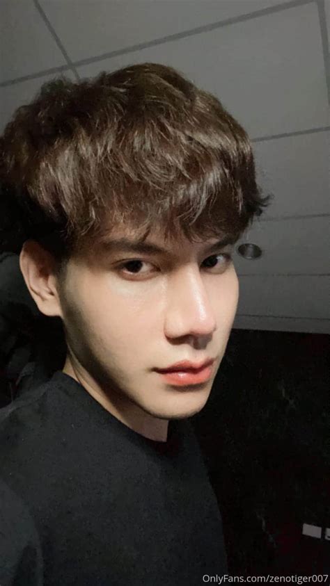 Ver en a la carta Thai gay onlyfans คลิปเย็ด thai gay zenotiger onlyfans.